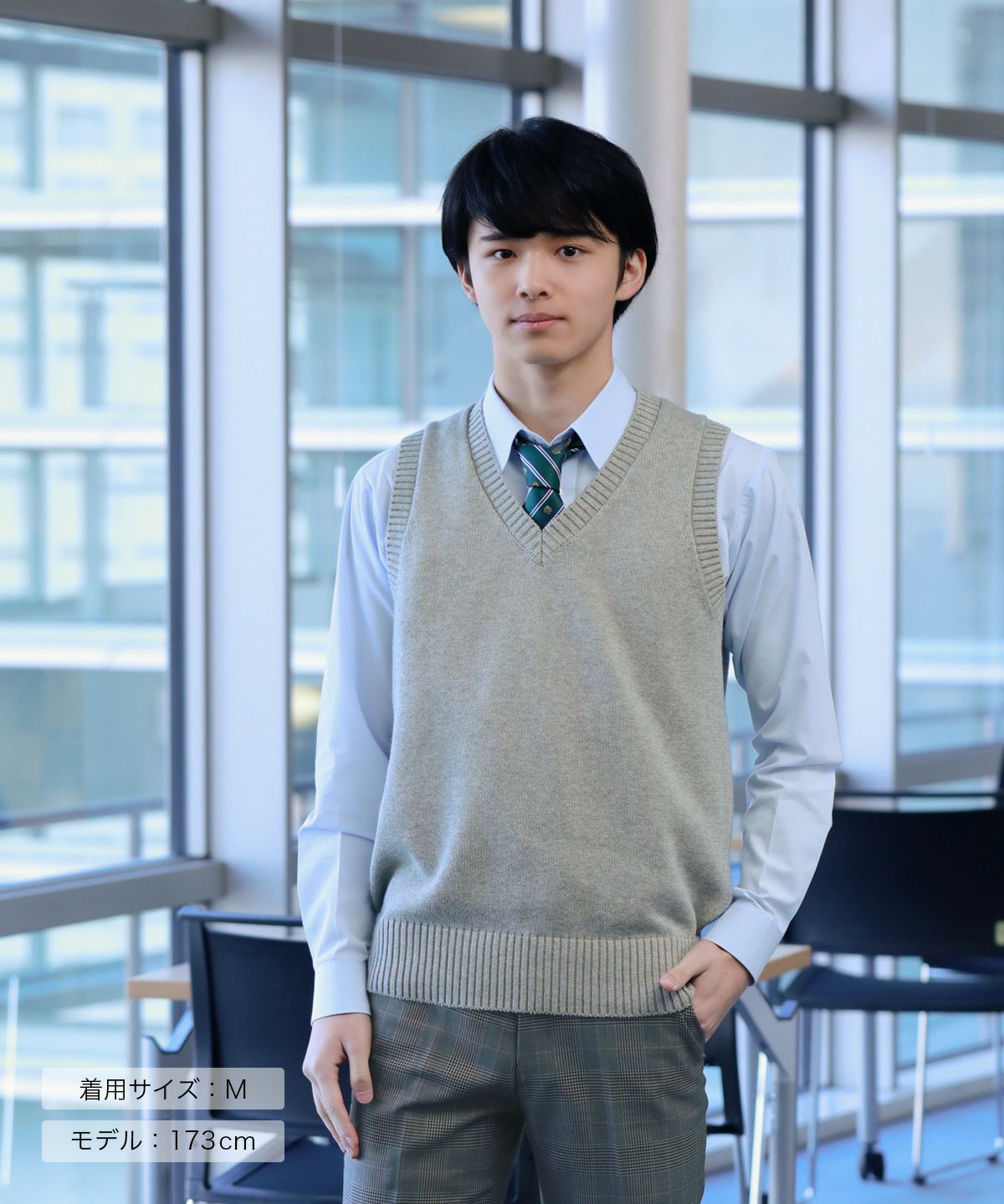 綿ベスト(ネイビー) ARCUV-3011MEN-01 | 原宿発の制服ブランド CONOMi
